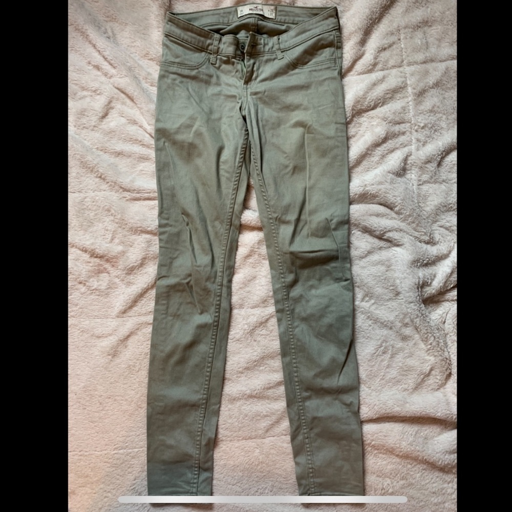 Stretchy  Hollister Jeans
